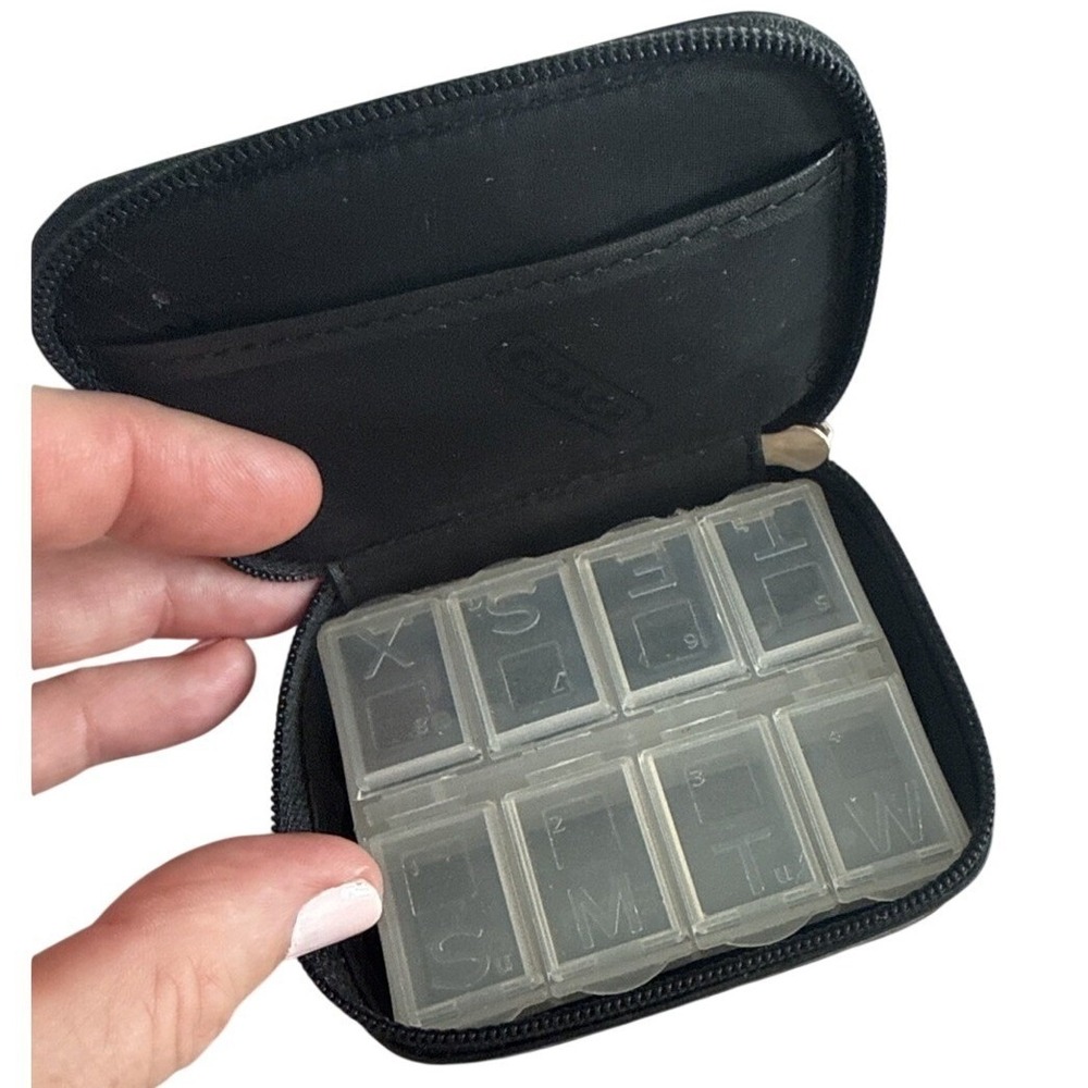 Coach Pill Organizer Case Unisex OS Black Excellent Leather Travel Accessory